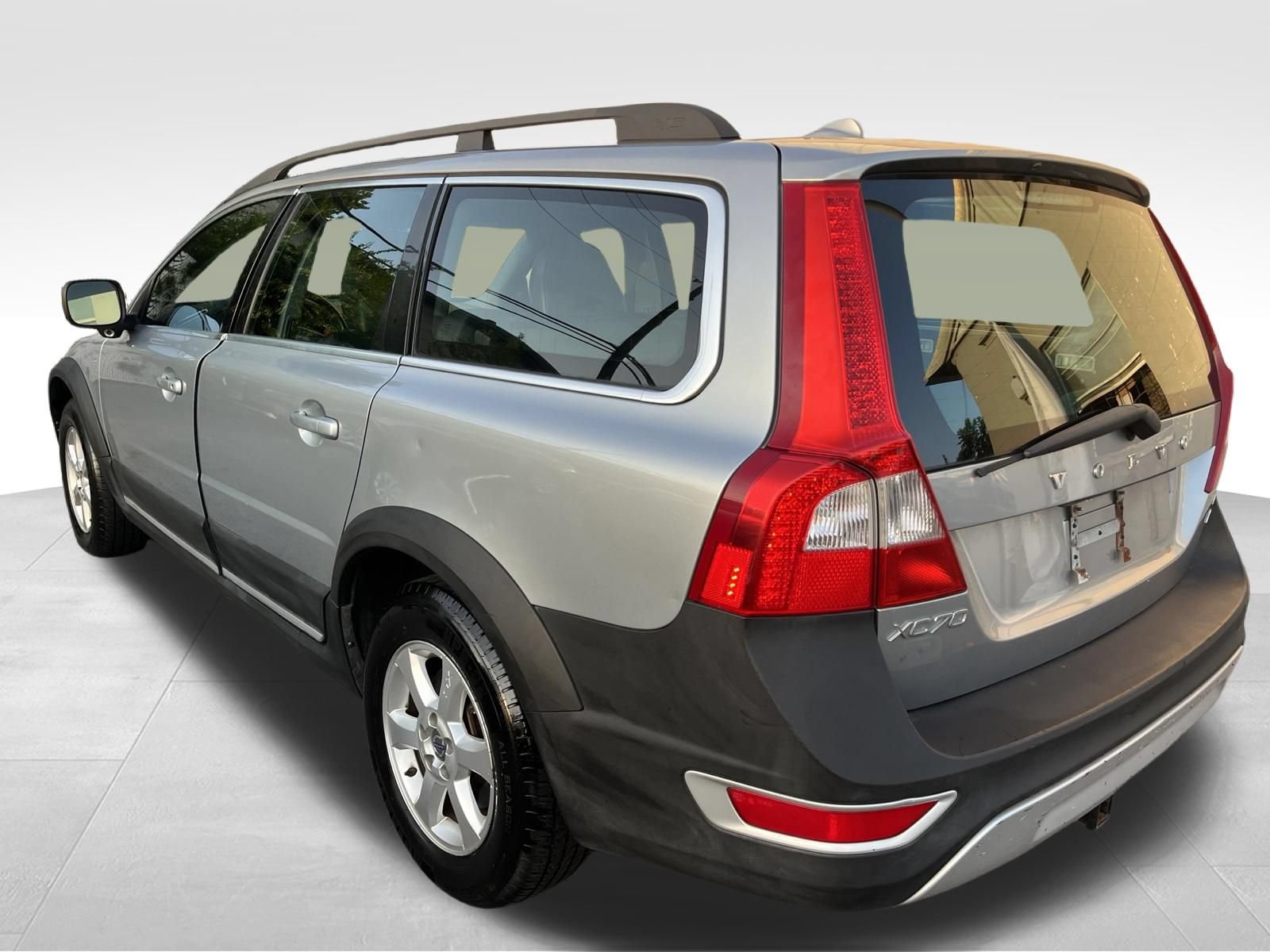 Used 2010 Volvo XC70 3.2 AWD/4WD image 7