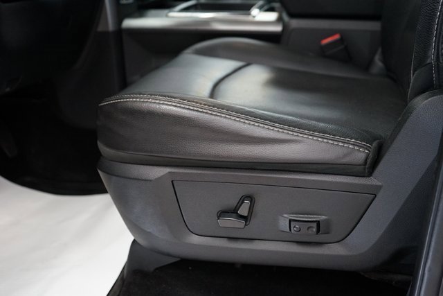 Used 2015 RAM 1500 Sport w/ Sport Premium Group image 26