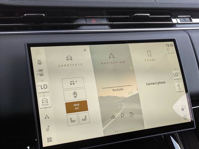 New 2027 Land Rover Range Rover Sport SE AWD/4WD image 12