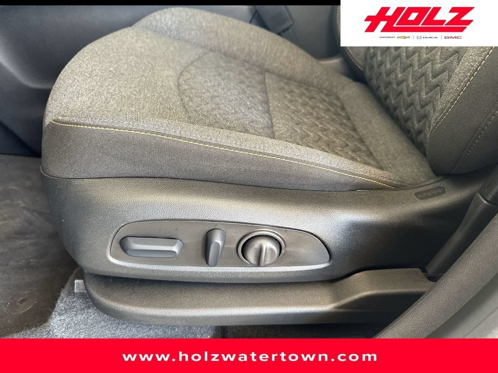 Certified 2023 Chevrolet Equinox LT AWD/4WD image 10