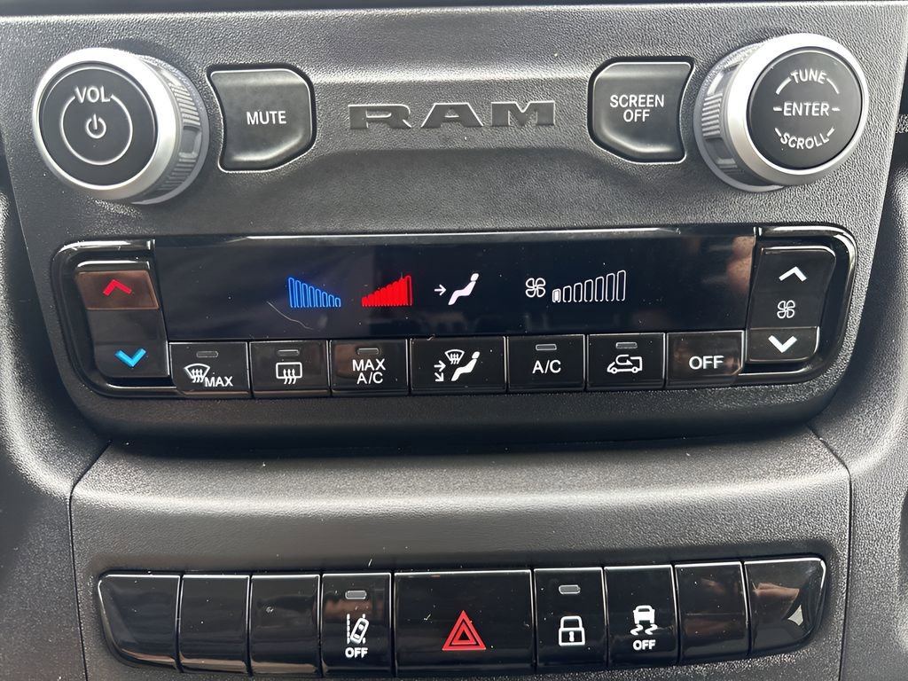 Used 2023 RAM ProMaster 3500 w/ Lane Management Group image 17