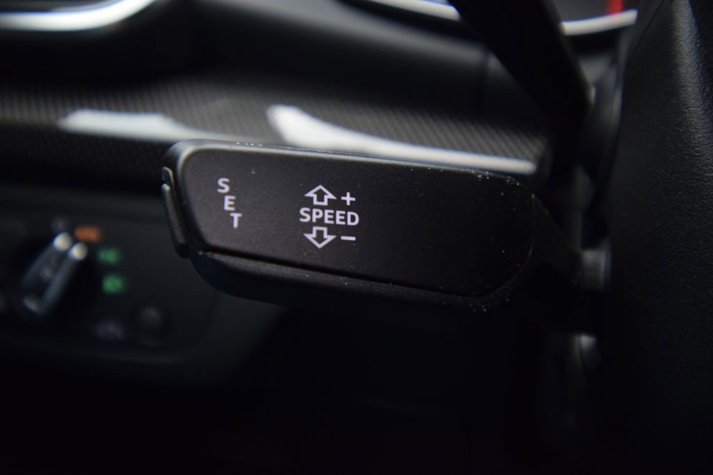 Used 2022 Audi SQ5 Premium image 41