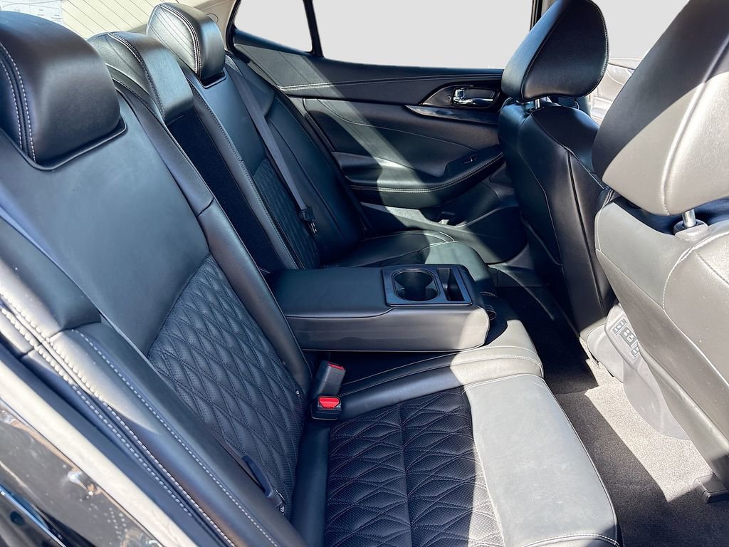 Used 2023 Nissan Maxima Platinum w/ Sport Mat Group image 28