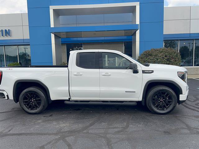 Used 2023 GMC Sierra 1500 Elevation AWD/4WD image 9