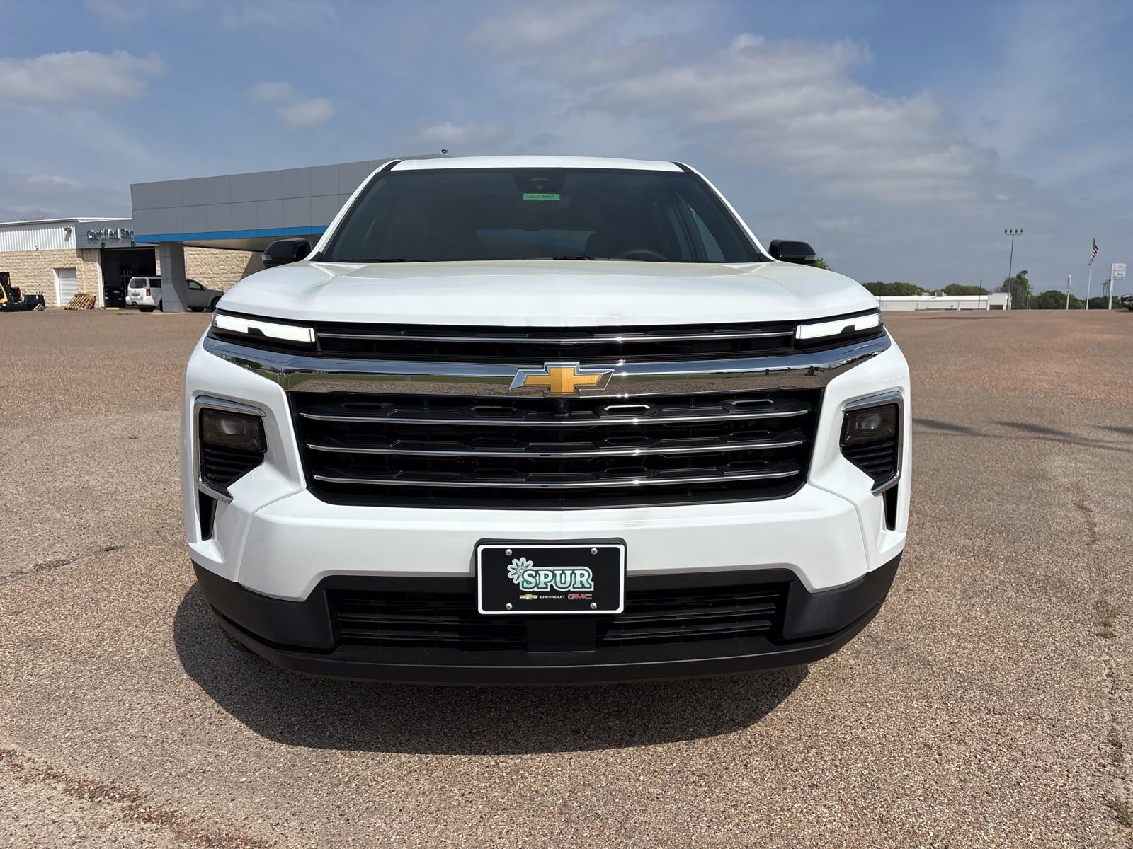 New 2026 Chevrolet Traverse LT image 9