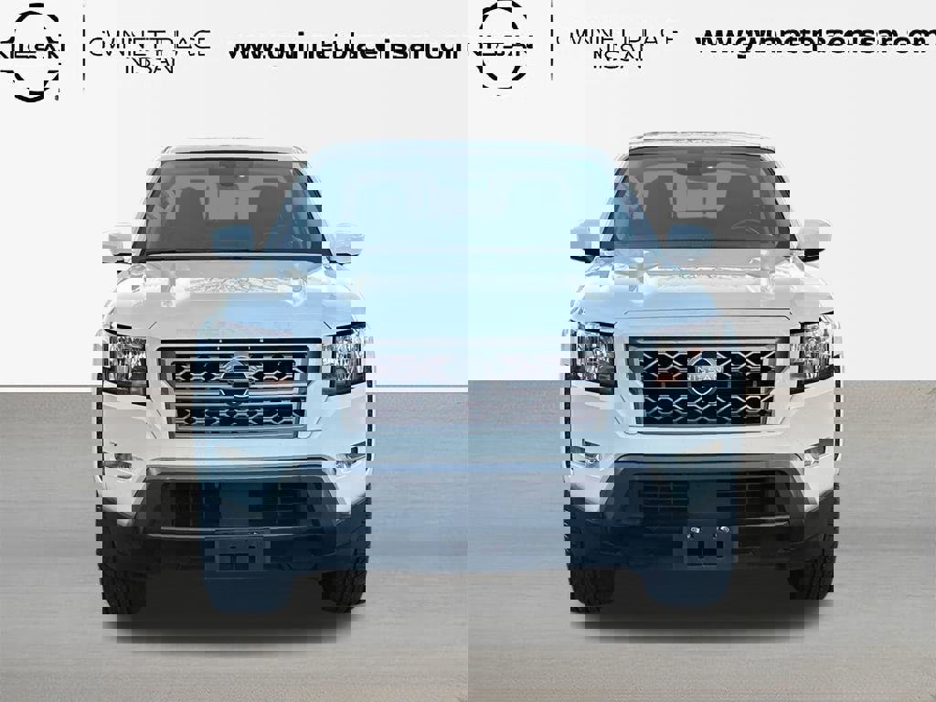 Used 2022 Nissan Frontier SV image 2