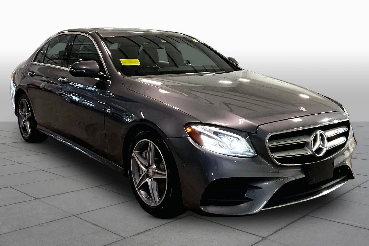 Used 2017 Mercedes-Benz E 300 4MATIC image 3