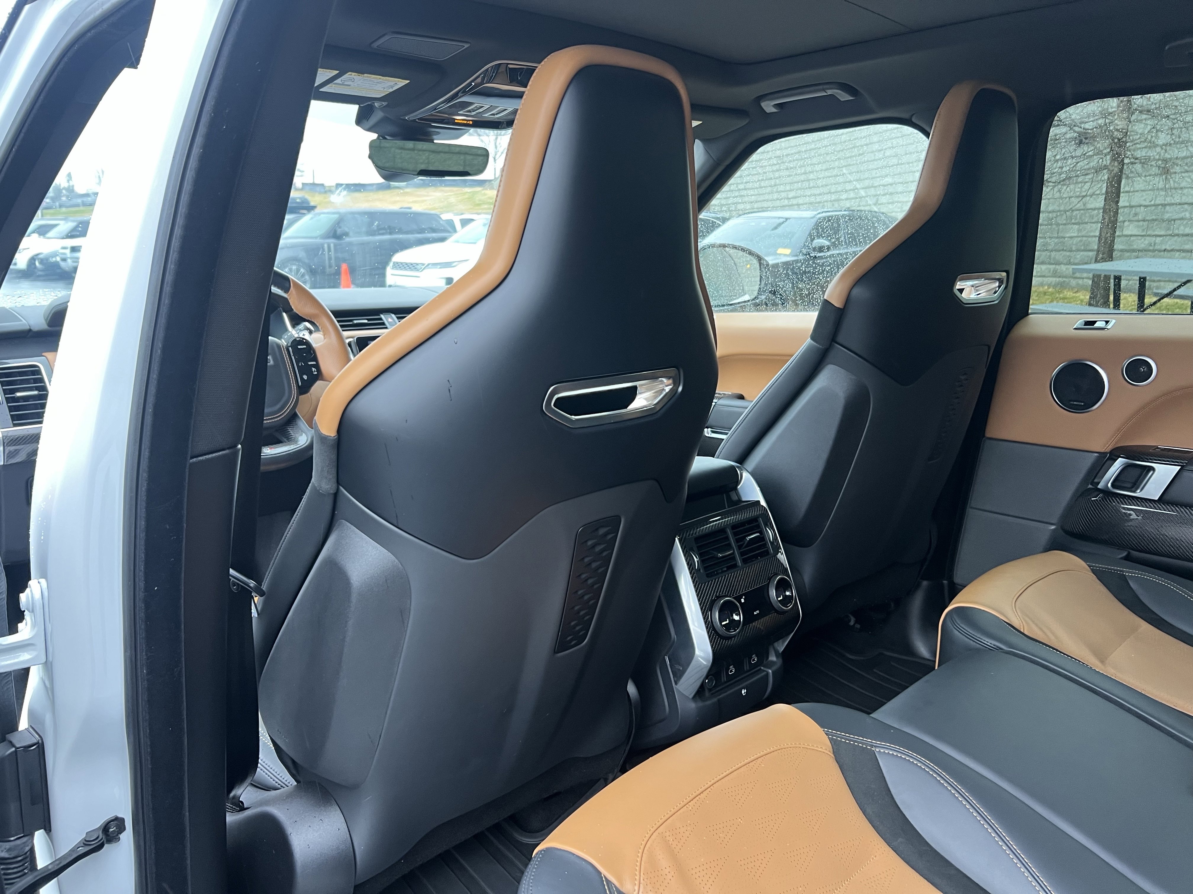 Certified 2022 Land Rover Range Rover Sport SVR image 32