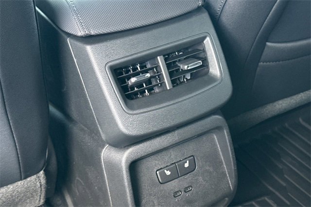 New 2026 Chevrolet Equinox EV LT image 17