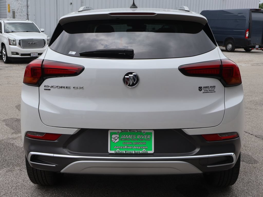 Used 2023 Buick Encore GX Essence w/ Experience Buick Package AWD/4WD image 4
