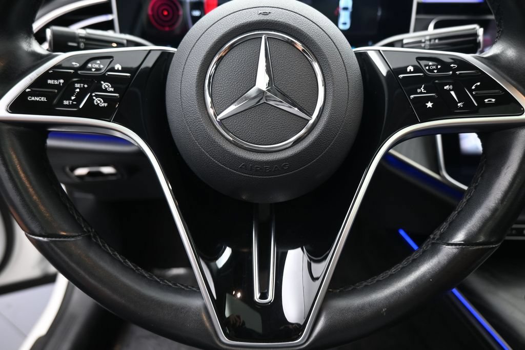 Used 2025 Mercedes-Benz E 350 Sedan image 37