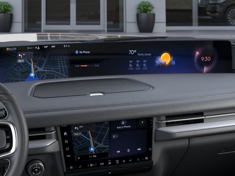 New 2026 Lincoln Navigator L Reserve AWD/4WD image 14