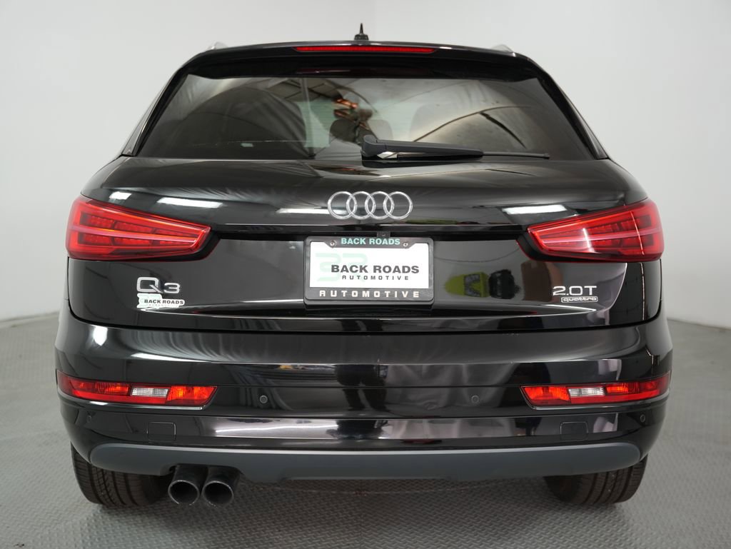 Used 2018 Audi Q3 2.0T Premium Plus w/ Premium Plus Package AWD/4WD image 8