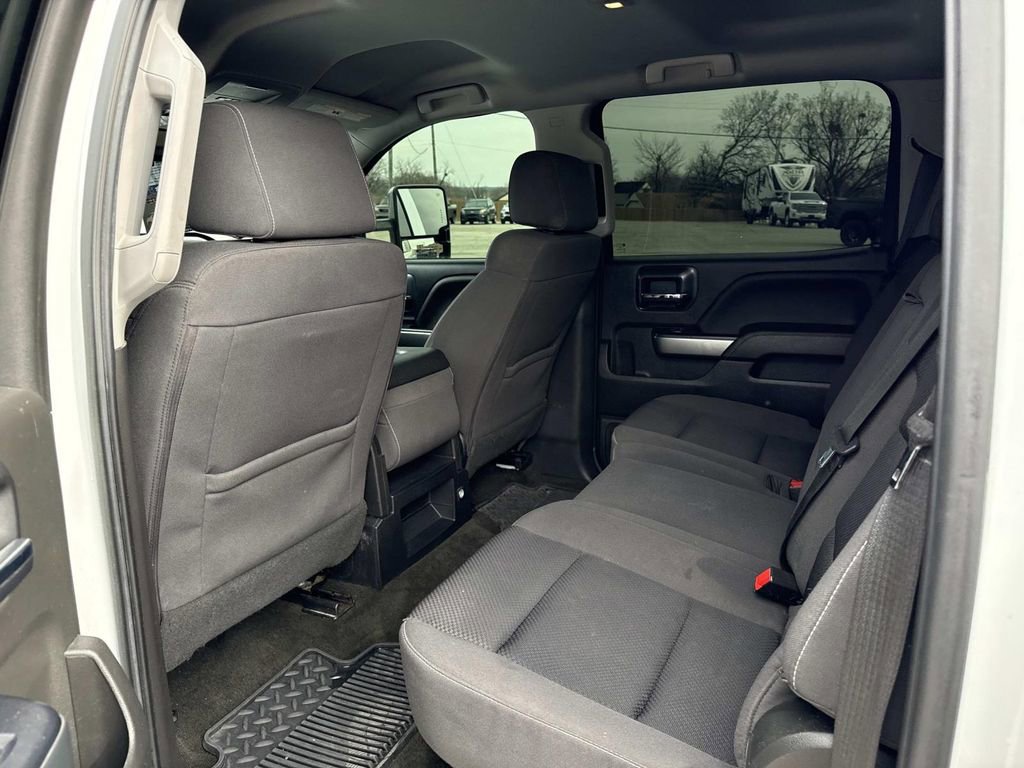 Used 2018 Chevrolet Silverado 1500 LT w/ Trailering Package AWD/4WD image 23