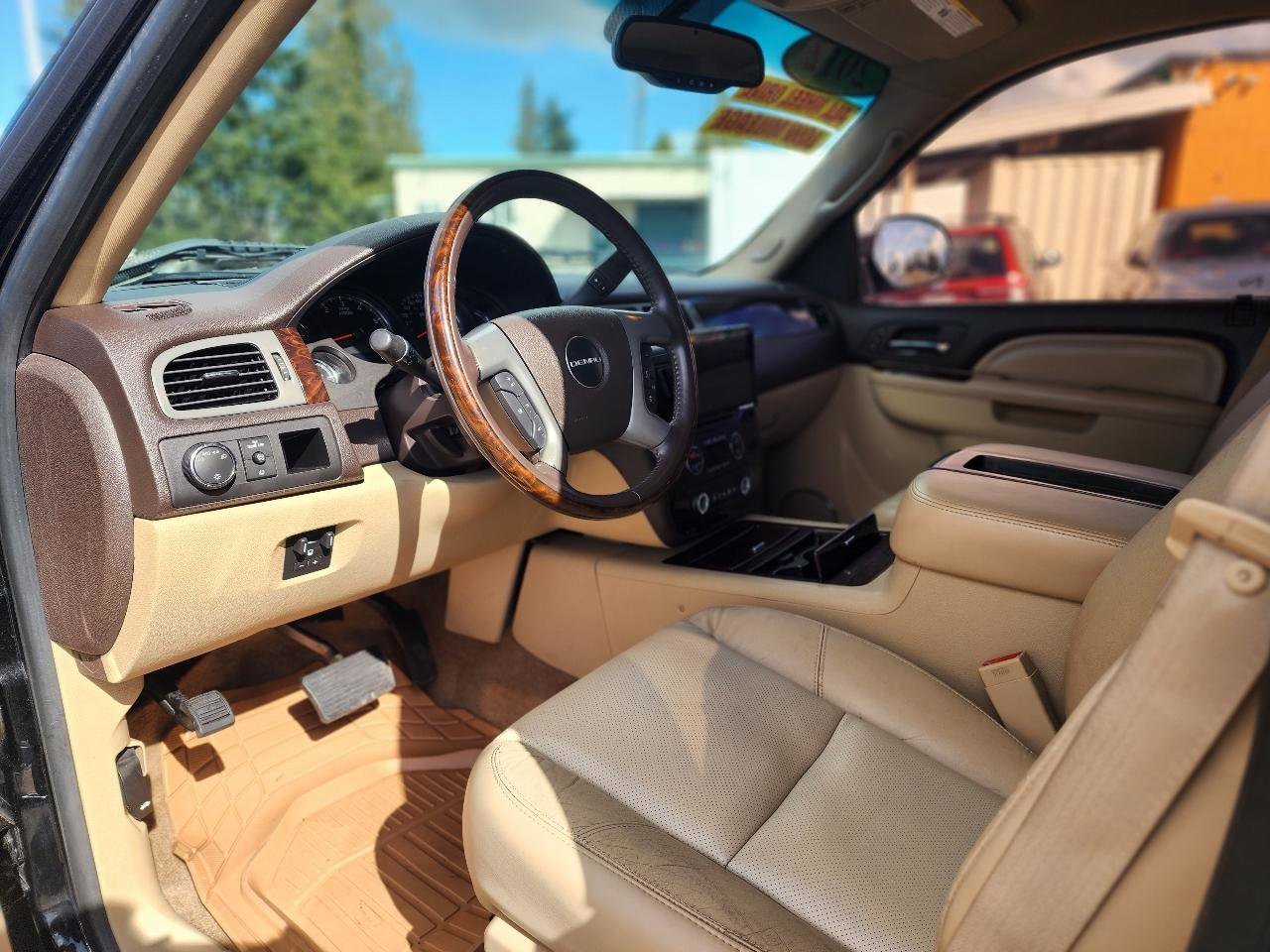 Used 2011 GMC Sierra 1500 Denali image 15