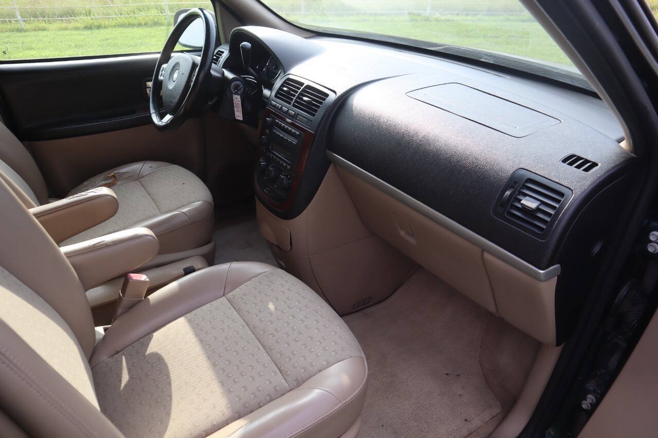 Used 2006 Chevrolet Uplander LT AWD/4WD image 24