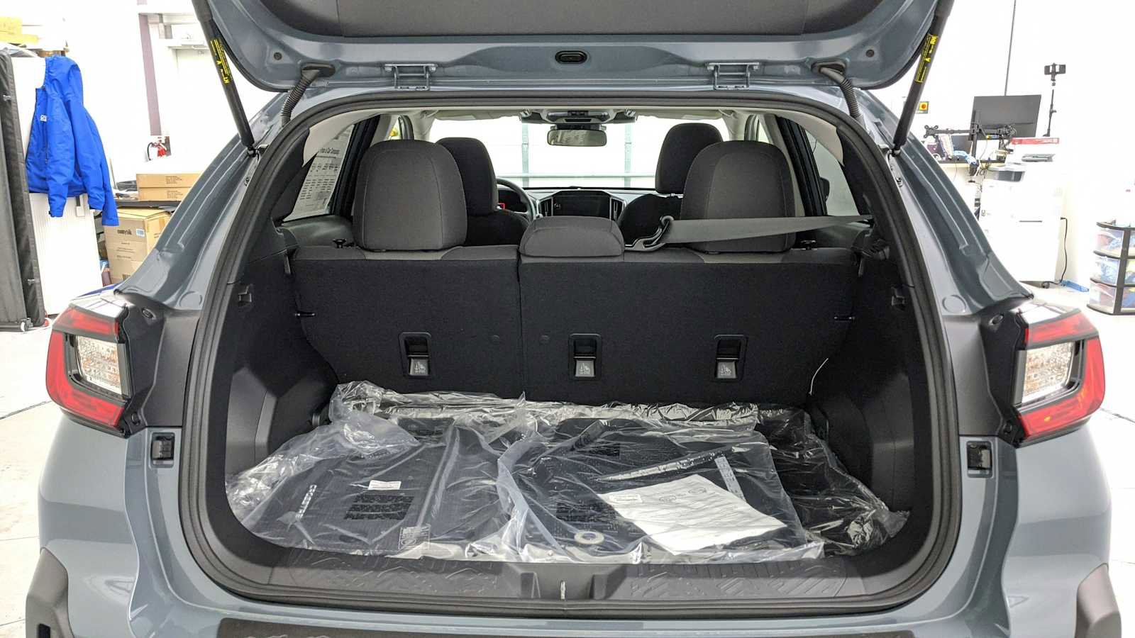 Certified 2025 Subaru Crosstrek 2.5i Premium image 30