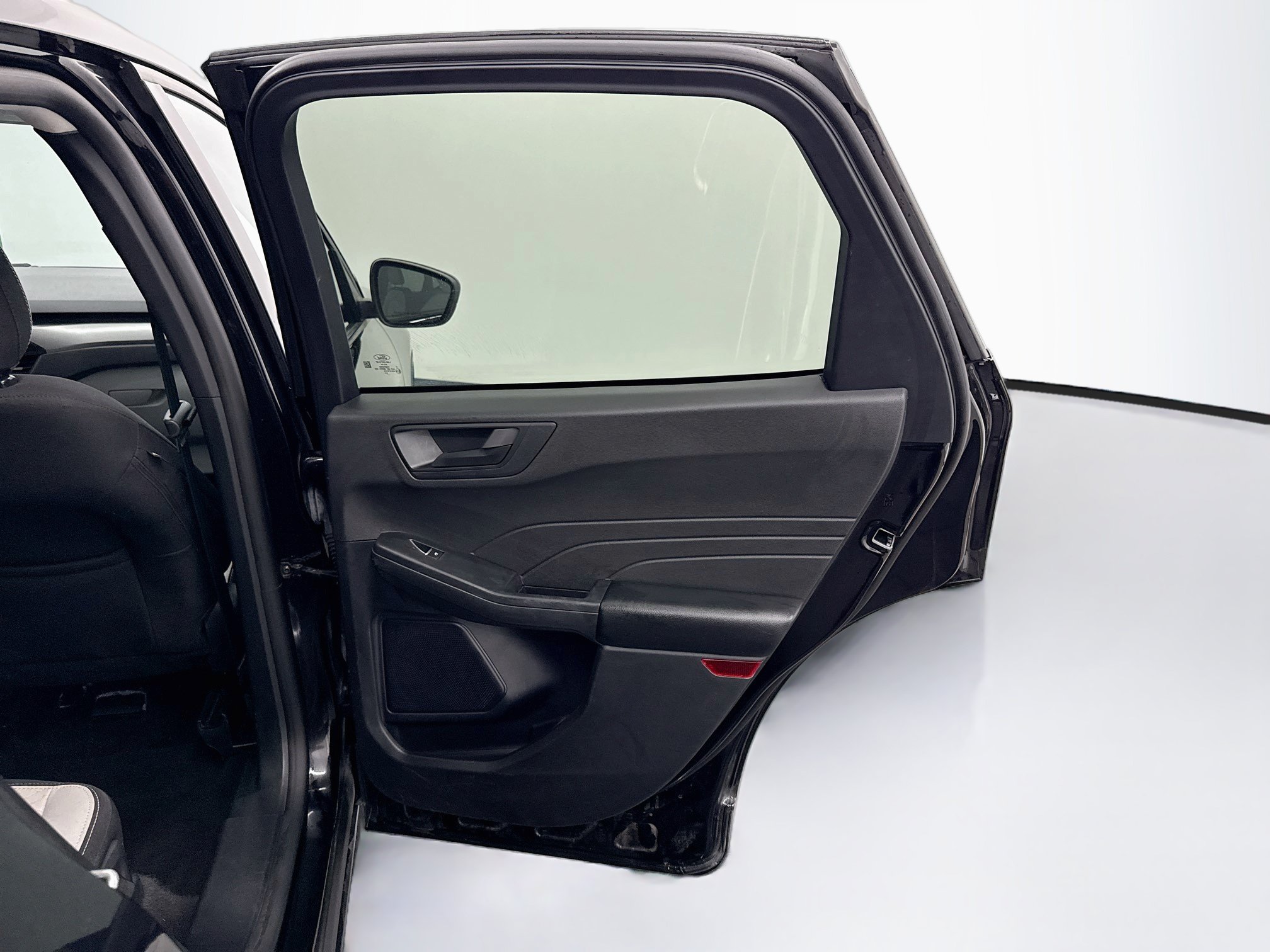 Used 2025 Ford Escape Active FWD image 29