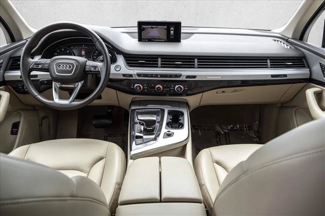 Used 2019 Audi Q7 2.0T Premium w/ Convenience Package AWD/4WD image 21