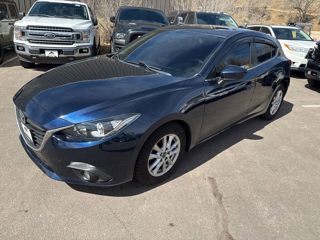 Used 2015 MAZDA MAZDA3 i Grand Touring image 3