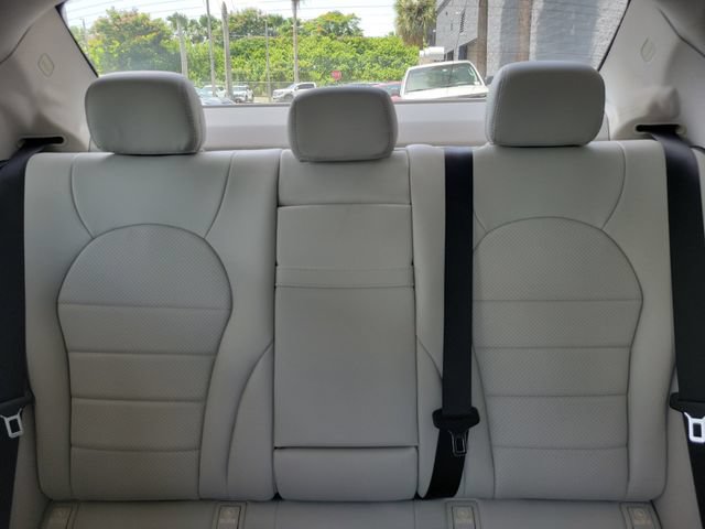 Used 2016 Mercedes-Benz C 300 Sedan image 28
