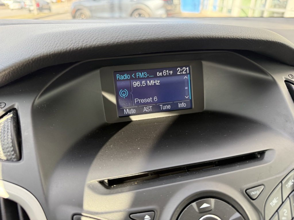 Used 2013 Ford Focus SE image 22