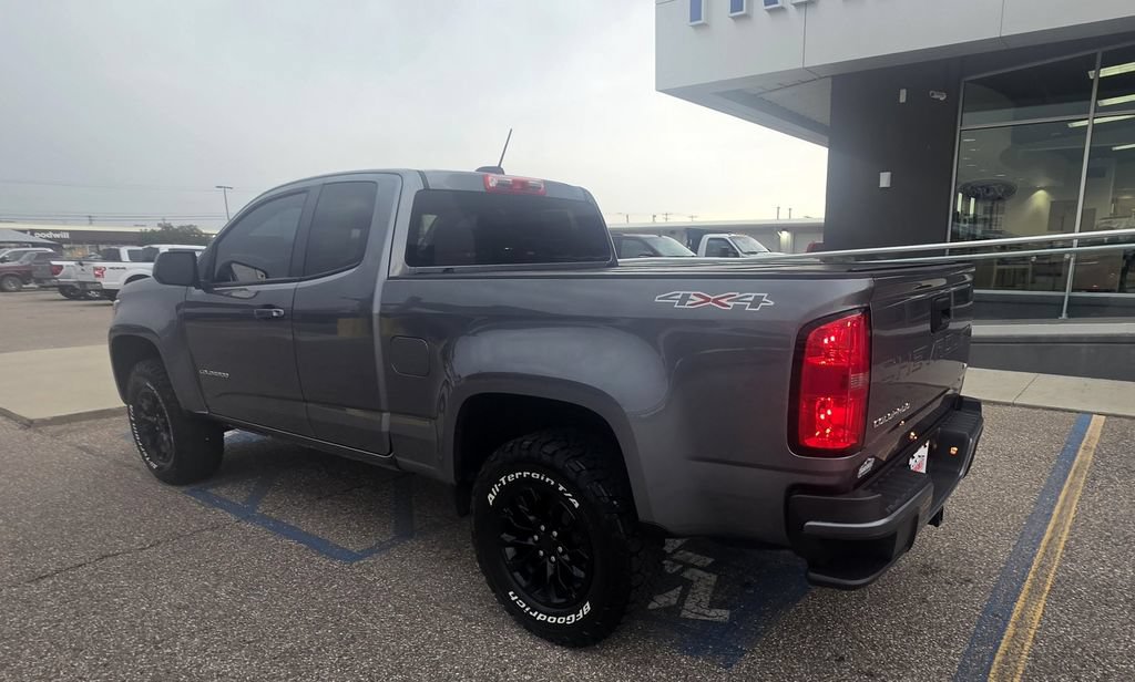 Used 2022 Chevrolet Colorado LT AWD/4WD image 8