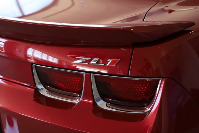 Used 2013 Chevrolet Camaro ZL1 RWD image 11