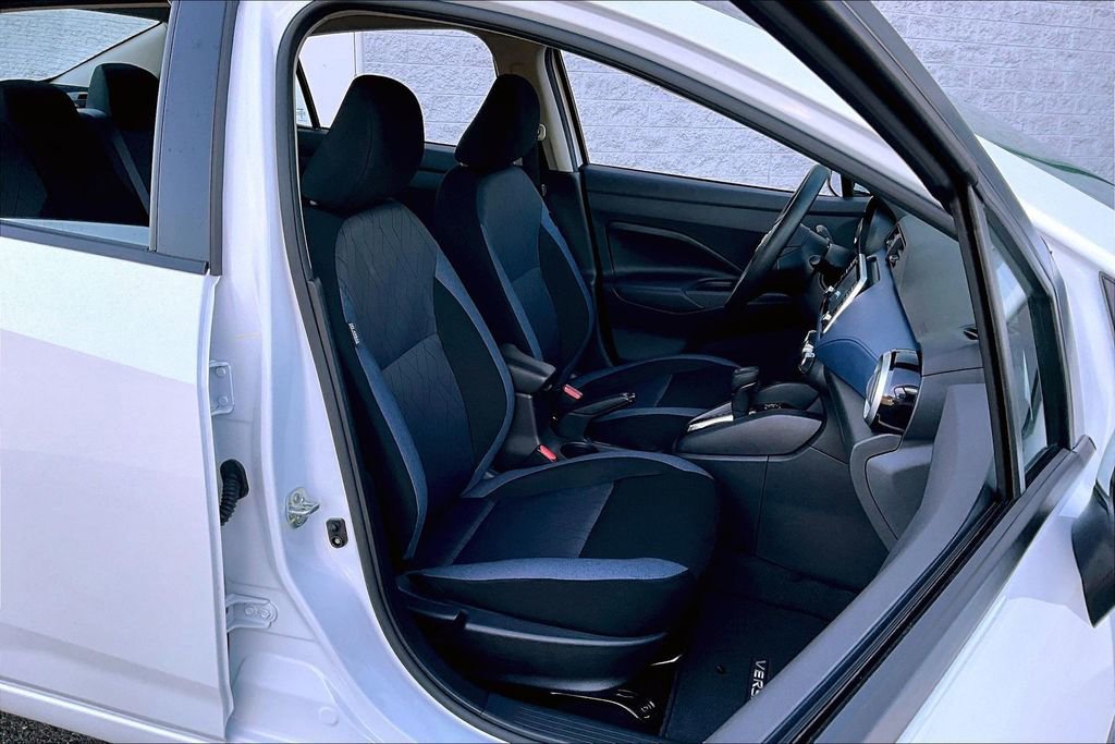 Certified 2025 Nissan Versa SV w/ Trunk Package image 6