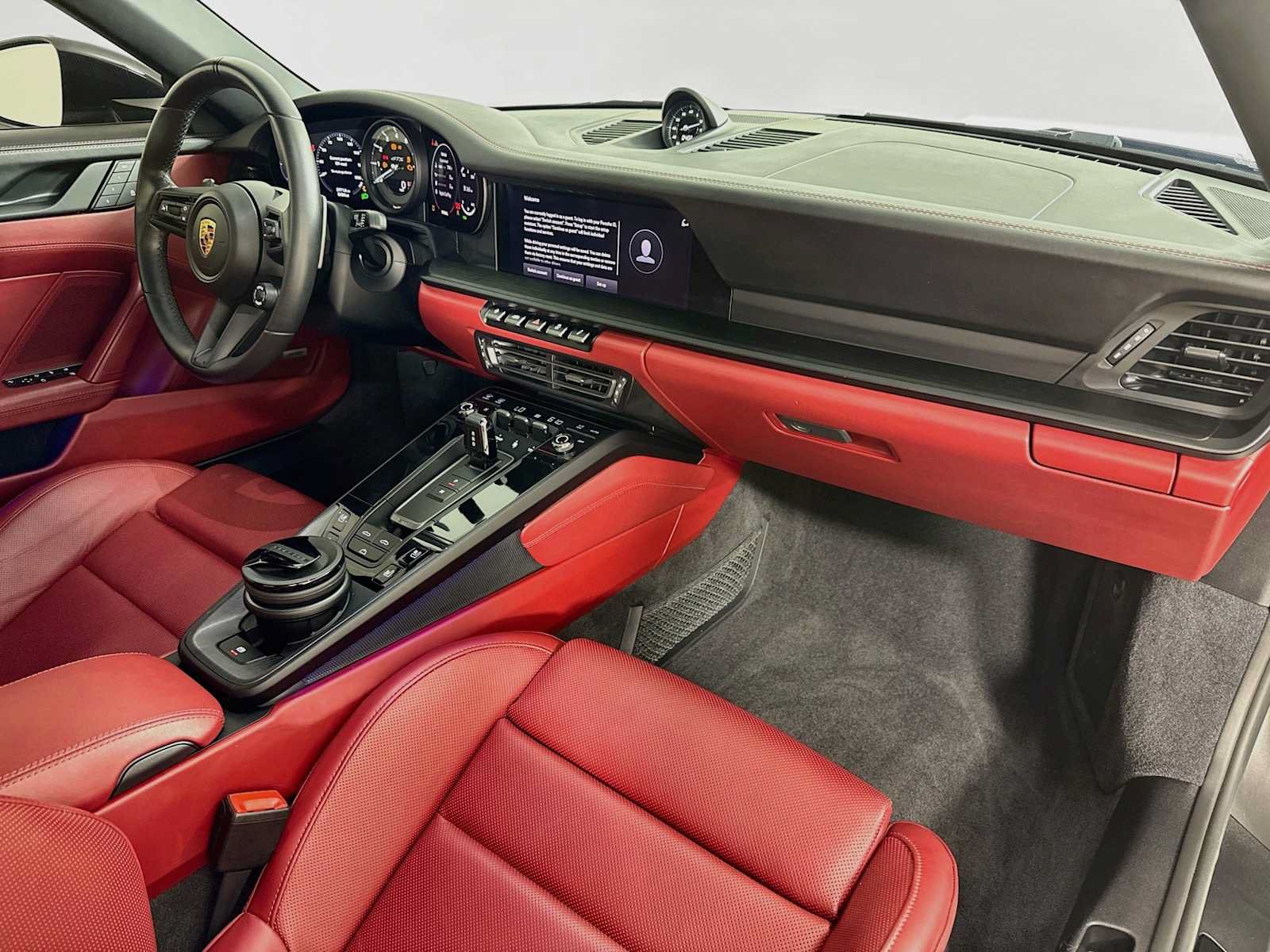 Certified 2024 Porsche 911 Carrera GTS RWD image 29