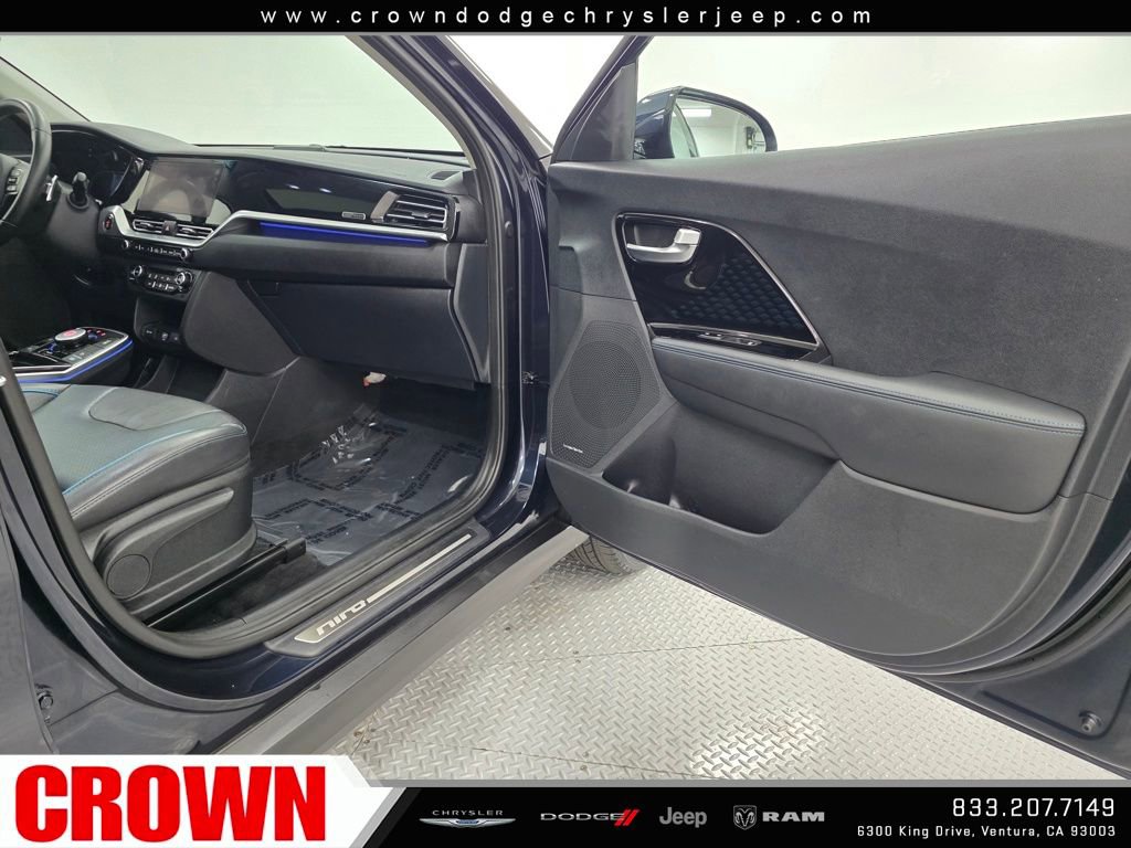 Used 2022 Kia Niro EX Premium image 15