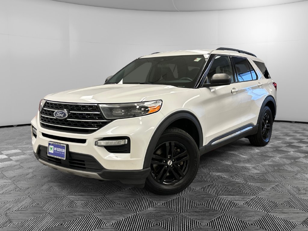 Used 2020 Ford Explorer XLT w/ Equipment Group 202A AWD/4WD image 1