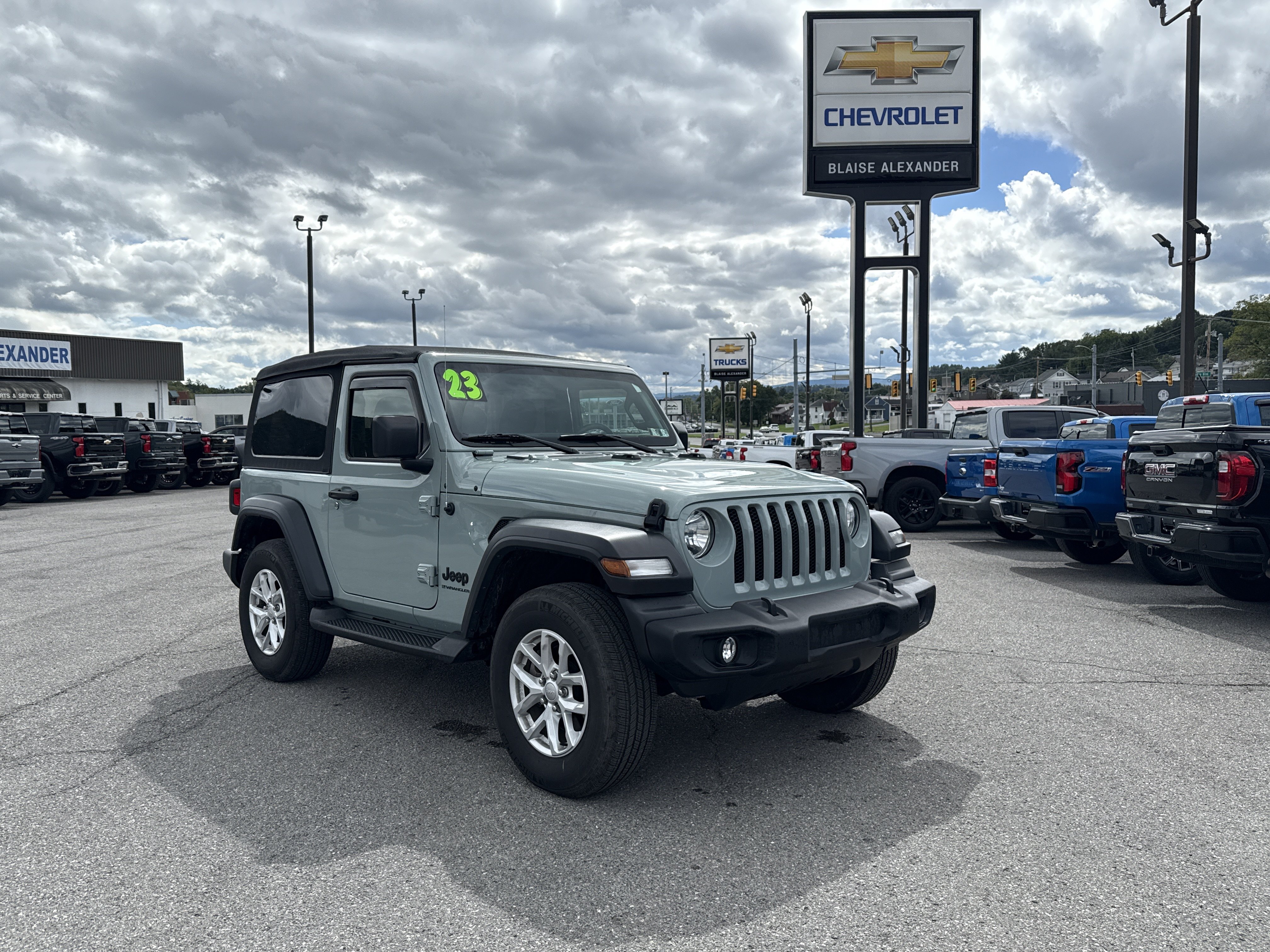 Used 2023 Jeep Wrangler Sport
