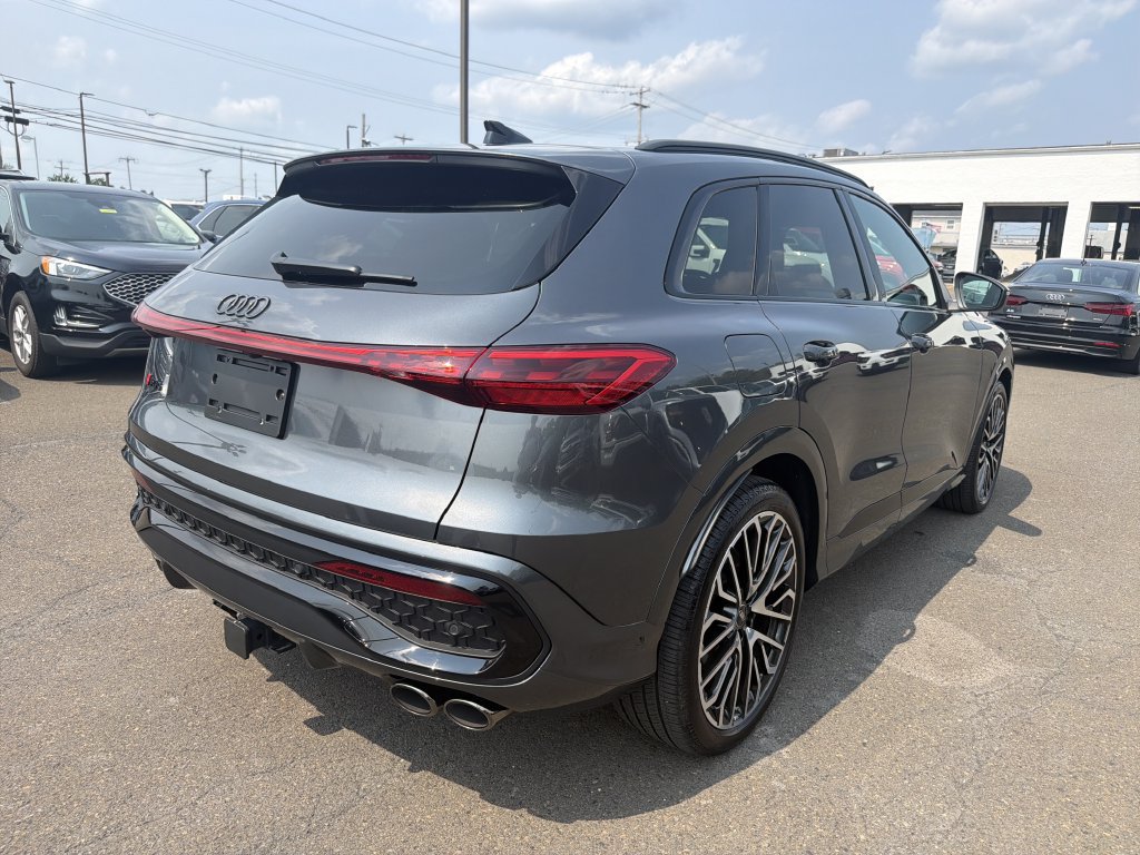 Used 2025 Audi SQ5 Premium Plus w/ Premium Plus Package AWD/4WD image 5