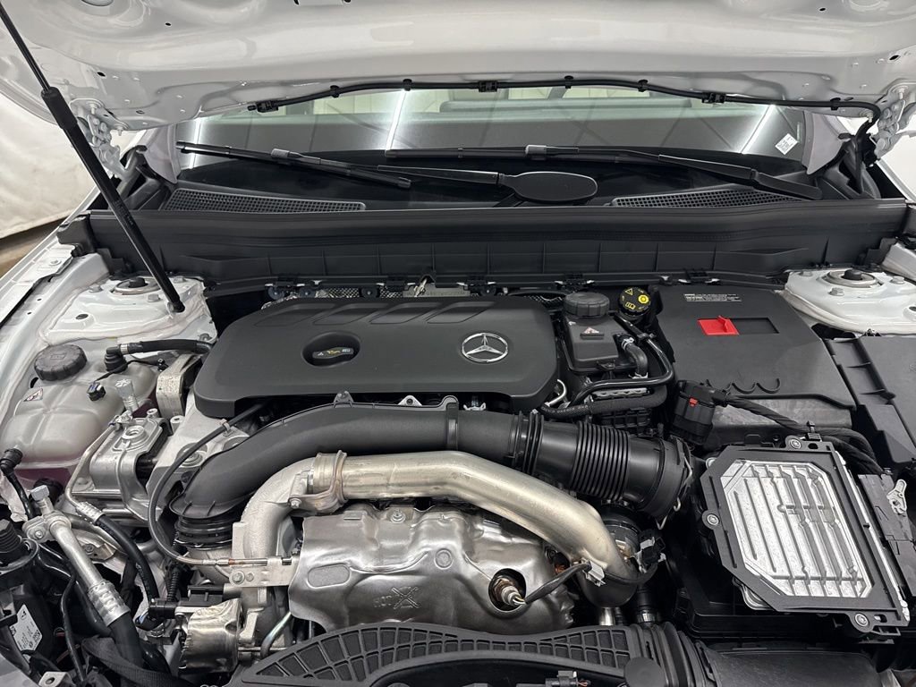 Used 2026 Mercedes-Benz GLB 250 GLB 250 image 31
