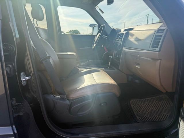 Used 2012 Jeep Liberty Limited AWD/4WD image 10