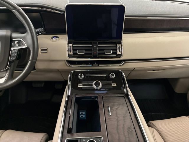 Used 2019 Lincoln Navigator Select w/ Technology Package image 21