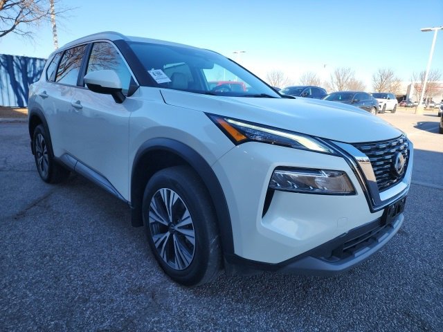 Certified 2023 Nissan Rogue SV w/ SV Premium Package image 1