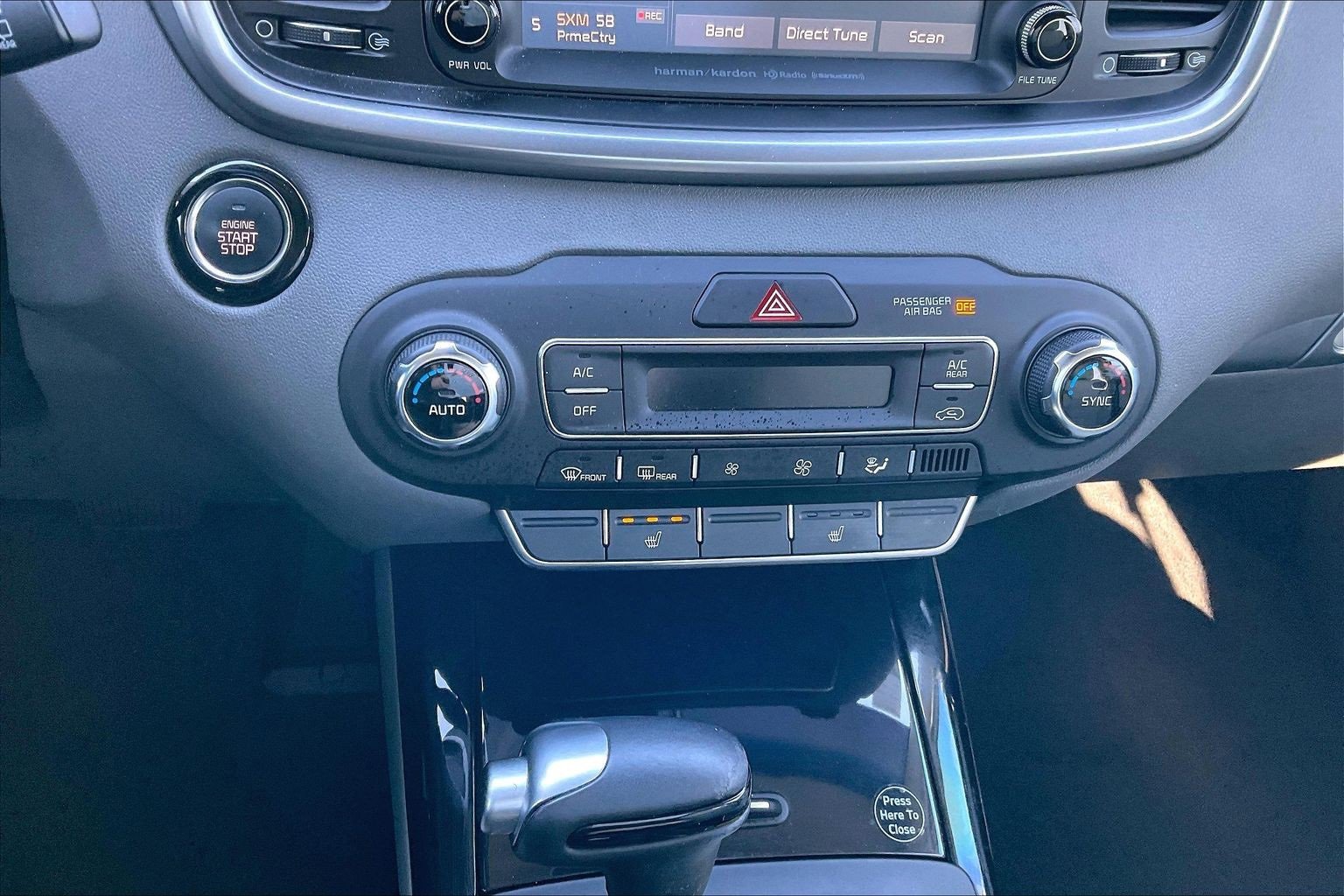 Used 2019 Kia Sorento SX image 15