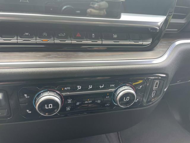 Used 2025 GMC Sierra 1500 SLT image 32