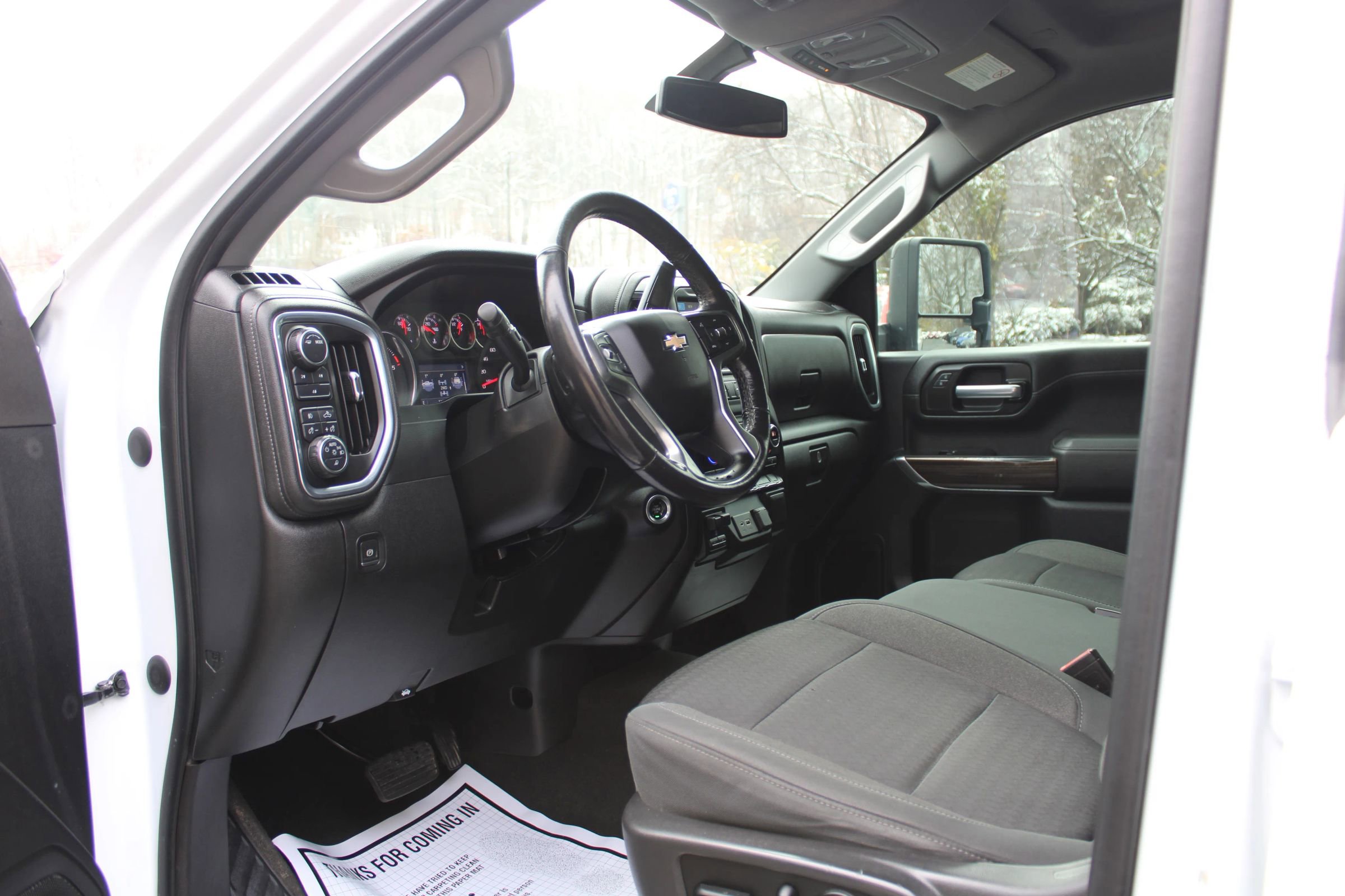 Used 2021 Chevrolet Silverado 3500 LT w/ Texas Edition image 16