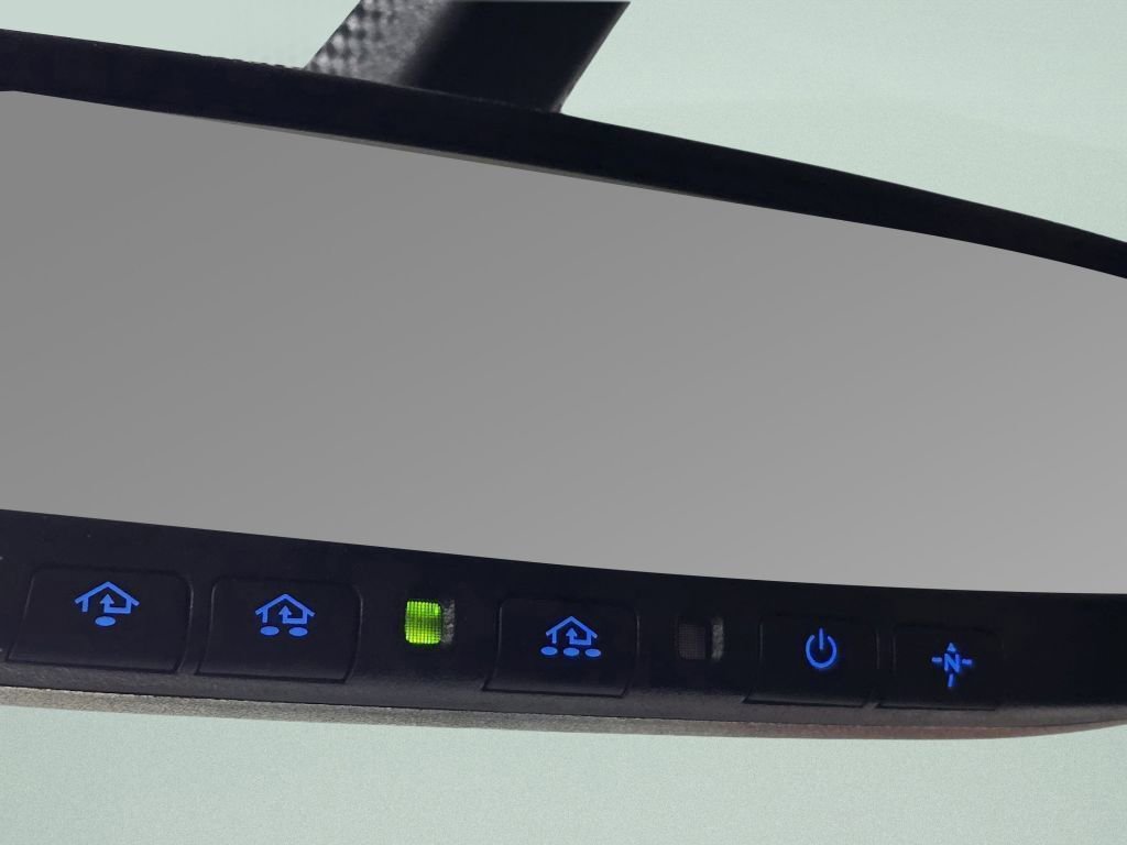 Used 2016 Toyota Tundra SR5 w/ SR5 Upgrade Package image 8