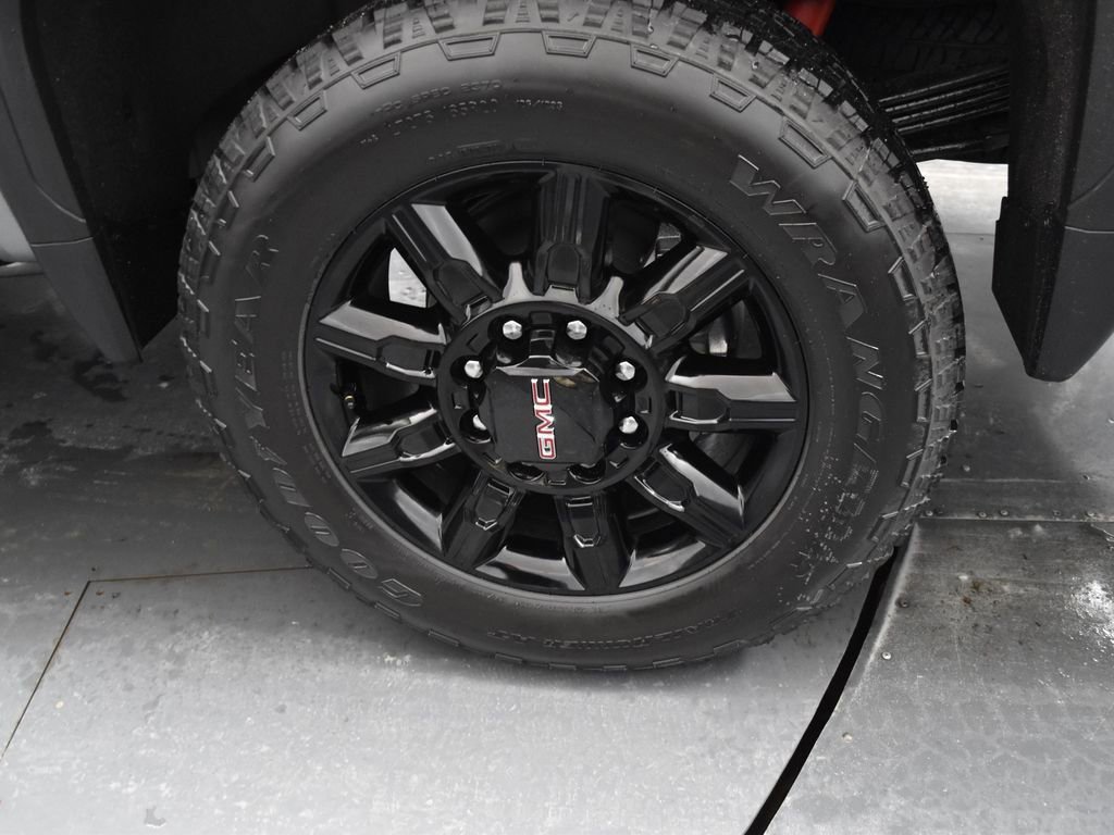 New 2026 GMC Sierra 2500 AT4 w/ AT4 Premium Plus Package image 21