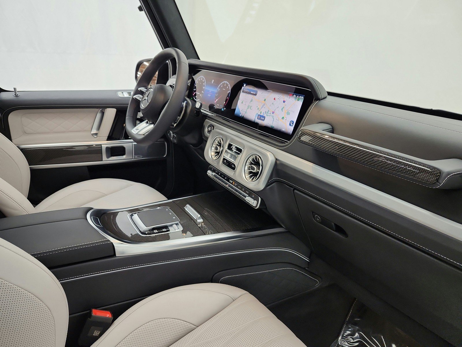 Certified 2025 Mercedes-Benz G 63 AMG 4MATIC image 18