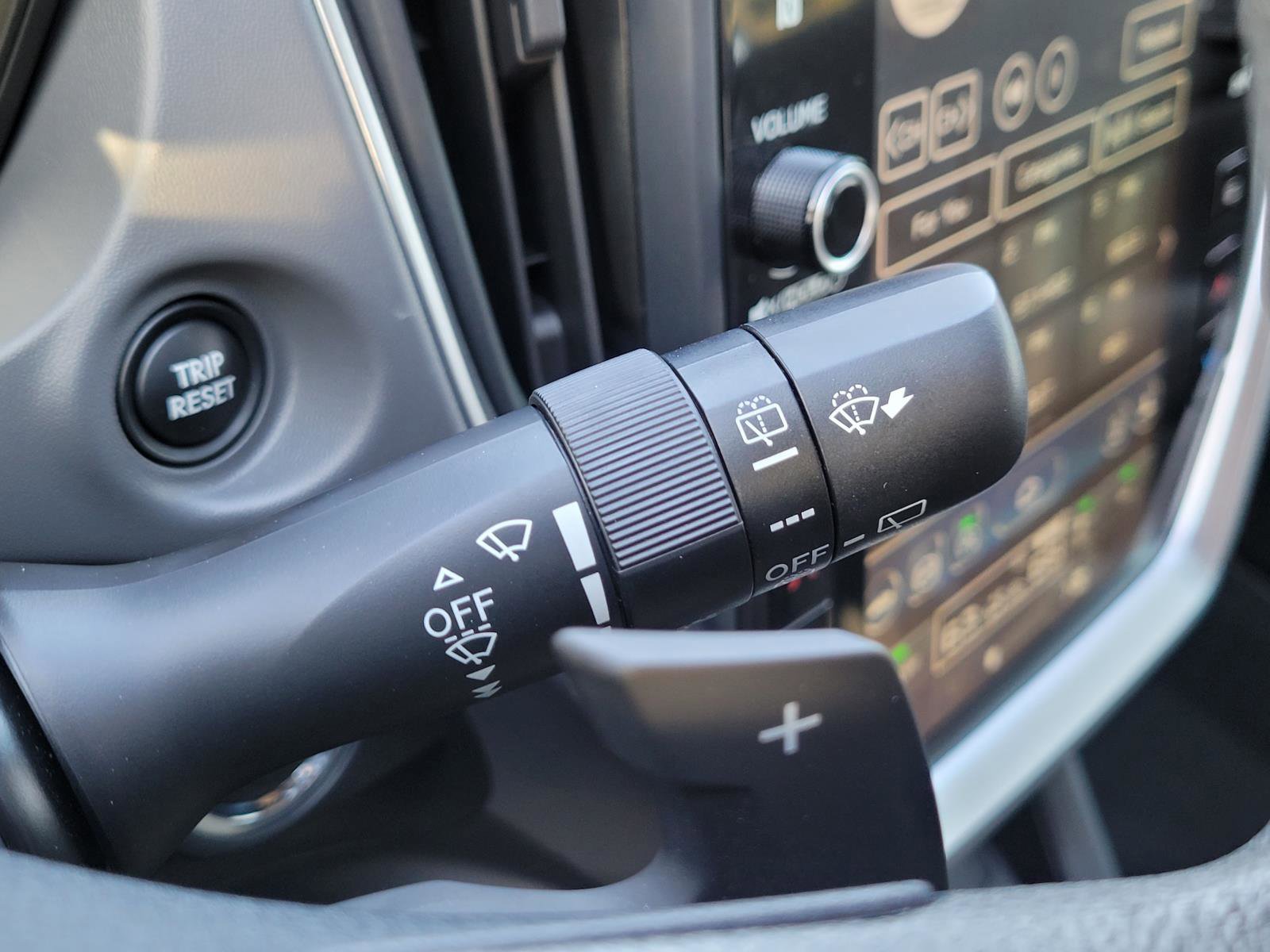 Certified 2025 Subaru Crosstrek 2.0i Premium image 31