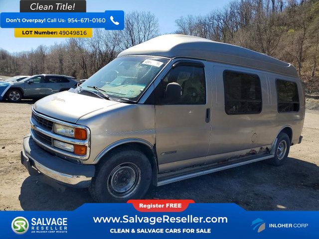 Used 2002 Chevrolet Express 2500 Extended w/ Preferred Equipment Group 2 RWD image 1