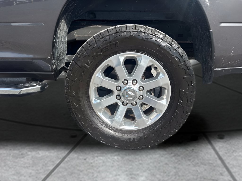 Used 2024 RAM 2500 Laramie w/ Sport Appearance Package AWD/4WD image 35
