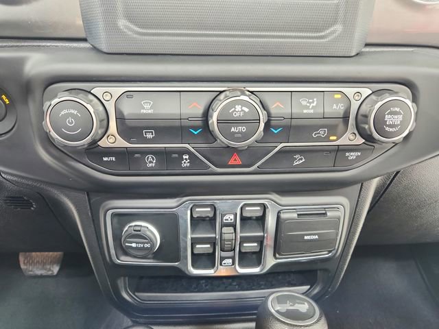 Used 2021 Jeep Wrangler Unlimited Sahara image 28