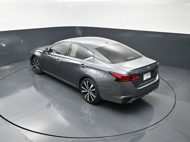 Used 2020 Nissan Altima 2.5 SR FWD image 14