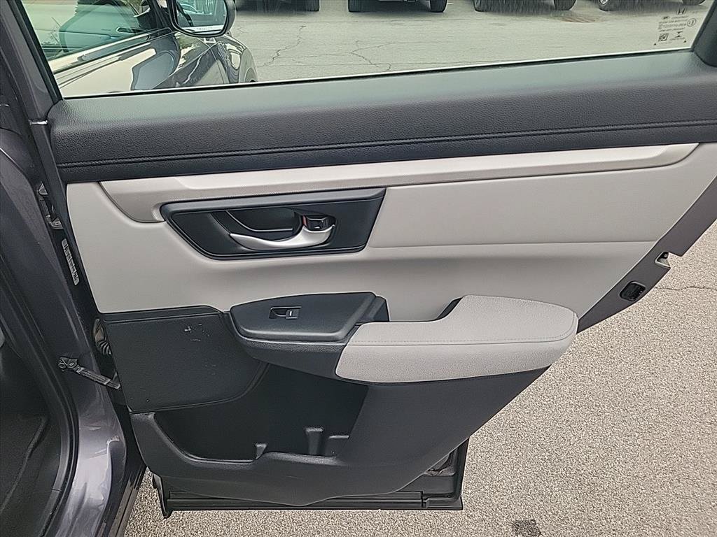 Used 2017 Honda CR-V LX image 23